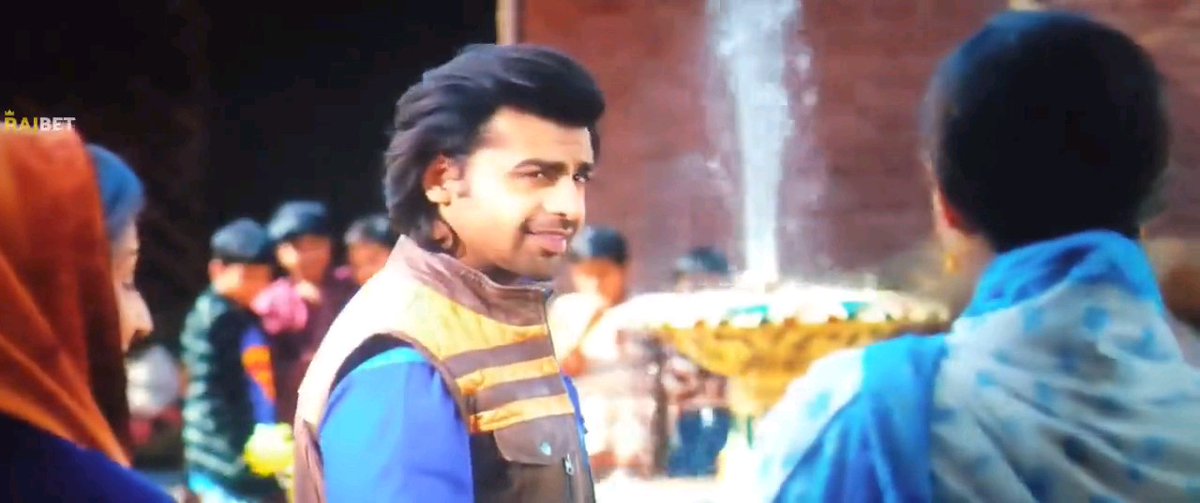 aysee_kysee's tweet photo. #TichButton only belongs to #FarhanSaeed https://t.co/Os5W6vZUEz