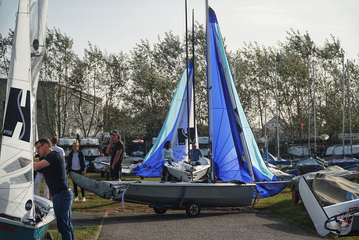 Endeavour Trophy tweet media