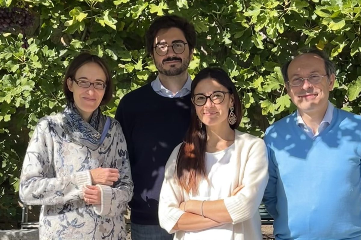 We're grateful to the Foundation Hardt Geneva for the opportunity of undisturbed work on putting the final touches to vol. 1 of PURA monograph, The Roots of Atticism (by O. Tribulato, F. Favi, L. Prauscello, G. Ucciardello), in a wonderful library and garden!