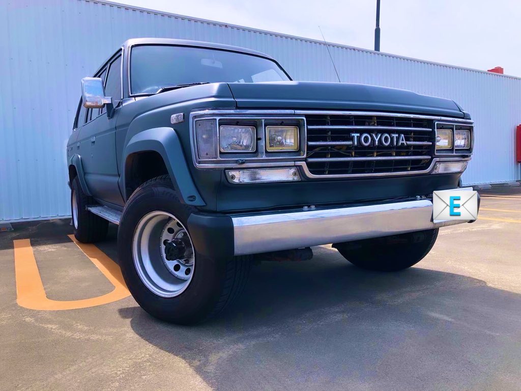 OsakaTarkey's tweet photo. 【TOYOTA　ランドクルーザー 60　初年度登録 S63年8月　ランクル60　color 特色 マットグレー 】
型式　P-HJ61V

#車#くるま#Car#TOYOTA#トヨタ#ランドクルーザー#ランドクルーザー60#ランクル#ランクル60#キャンプ#オフロード#流行り#旧車#中古車#自動車販売#板金塗装#塗装#外車#61V https://t.co/ewRgBRTnn5