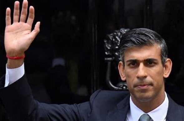 HasanHussain777's tweet photo. Hands up for
Laura Kuenssberg Out
Victoria Derbyshire In
#bbclaurak #KeirStarmer #Liverpool 
#LabourConference23 
#HS2 #hs2tomanchester #RishiSunak 
#SunakIsALiar #ToryShambles #ToryLiars #ToryBrokenPromises #ToryBrokenBritain #ToriesAreToast #GeneralElection #GeneralElectionN0W https://t.co/ZgCiNgdVAW