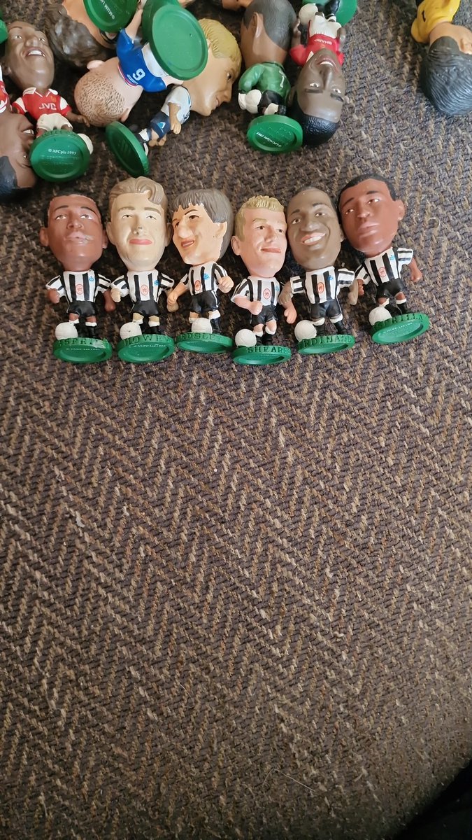 MXWN90's tweet photo. @toonprostars @SamCorinthian These few were the only Newcastle ones https://t.co/lqaawdZZ7y
