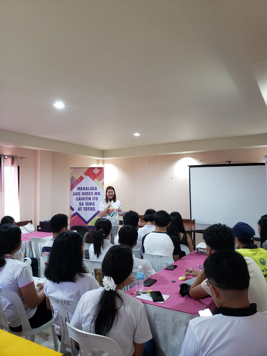 coolestdeby13's tweet photo. empowering our youth how to become a  responsible digital citizens🙂
#youthempowerment #digitalcitizens #factsfirstph https://t.co/k0PCG6vYPl