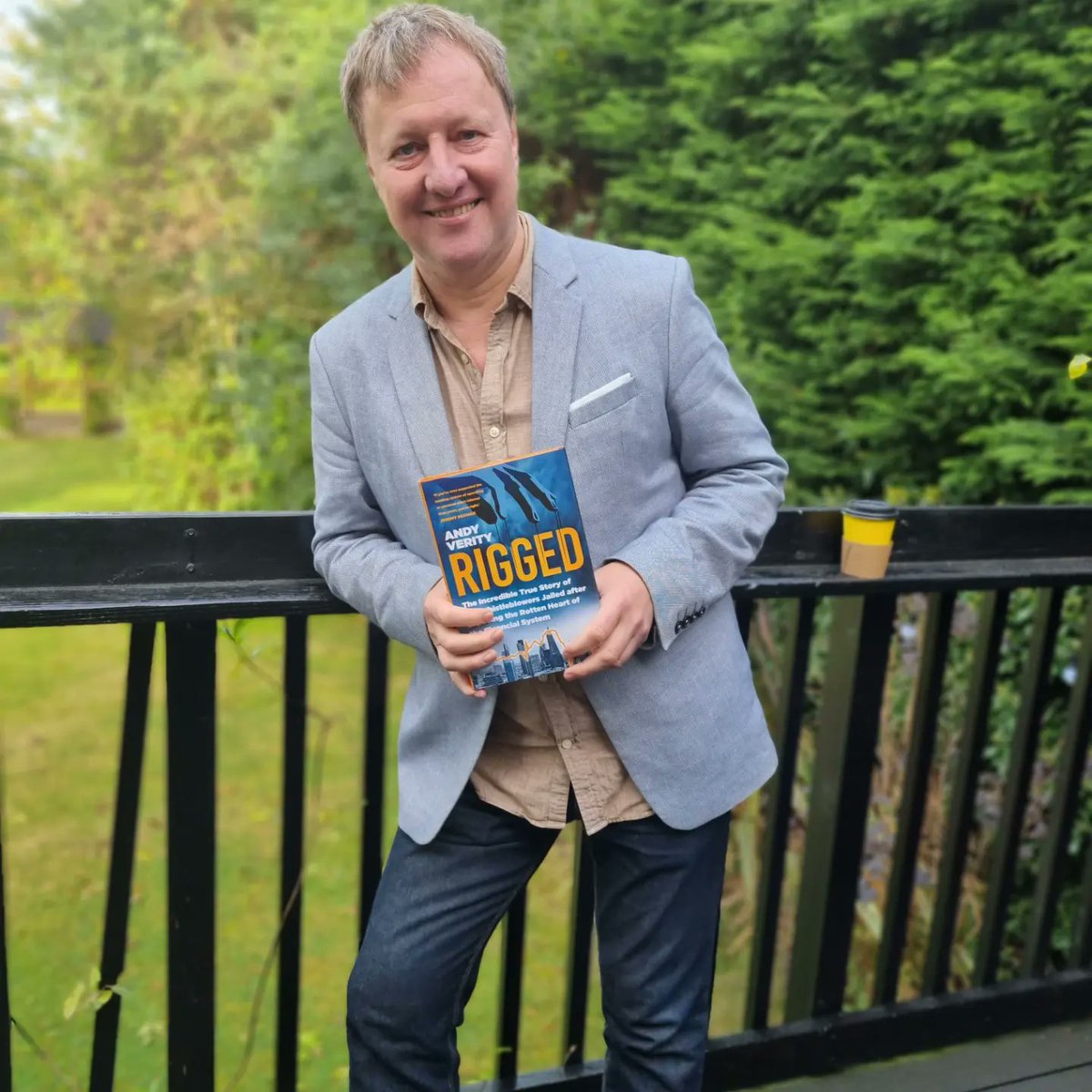 CuckfieldBF's tweet image. First up, Andy Verity chatting all things Libor scandal with Phil Craig

#bbc #finance #libor