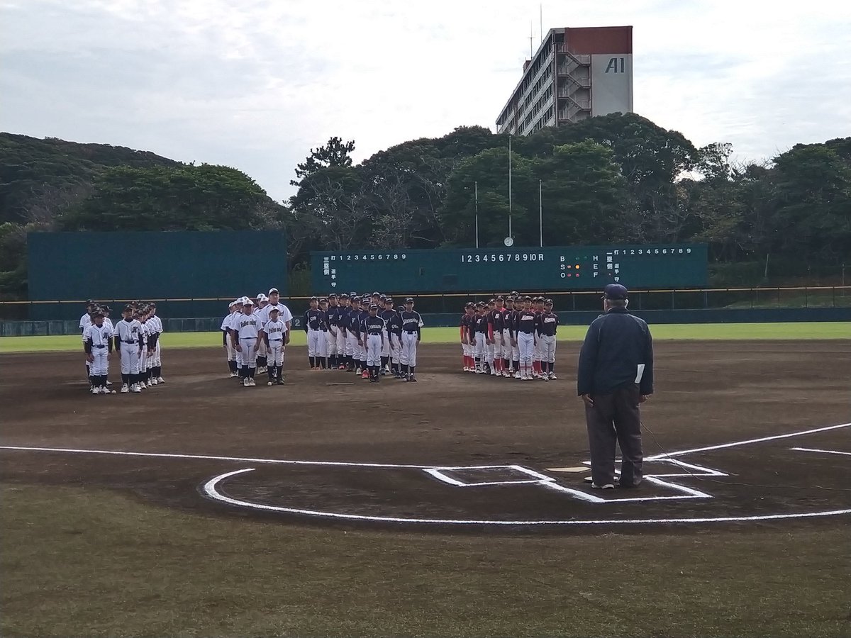 sodeshiren's tweet photo. かずさ地区 6年生選抜大会⚾
#袖ケ浦市 選抜は、１回戦敗退してしまったけど、所属しているチームを離れての初めての試合😆
いい経験になったんじゃないかな🤔

#君津市 選抜チームの県大会での活躍を祈ります🙏🏻
#日本製鉄 #かずさマジック #君津球場 #木更津市 #富津市 https://t.co/3B7FkLWHJn