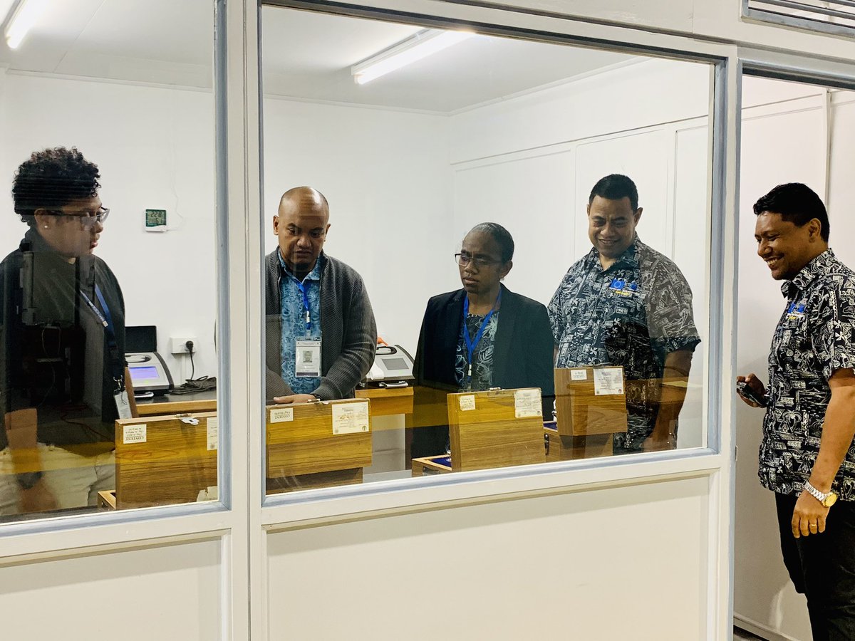 TikoicoloJ's tweet image. Thank you @Harish and @Siteri for this ad-hoc tour of the Fiji MET Lab for our Trade Officials from FSM - 🇫🇲, Palau - 🇵🇼 &amp;amp; Solomon Islands - 🇸🇧. Appreciate the hard work by your team and Standards officers. #TradeFiji #PIF #SPIRITProject #EU