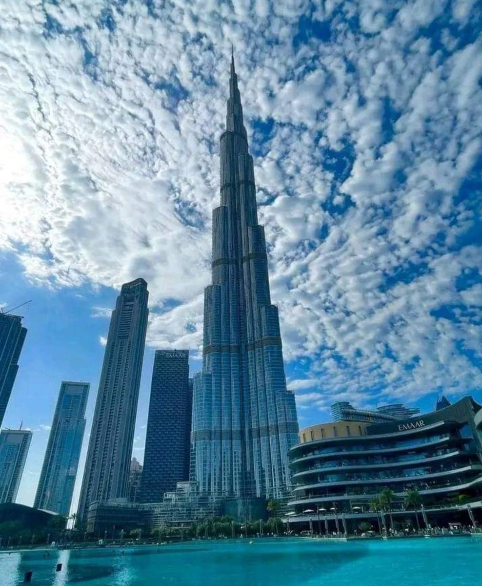 Brainbny's tweet image. Burj khalifa beautiful place in the world