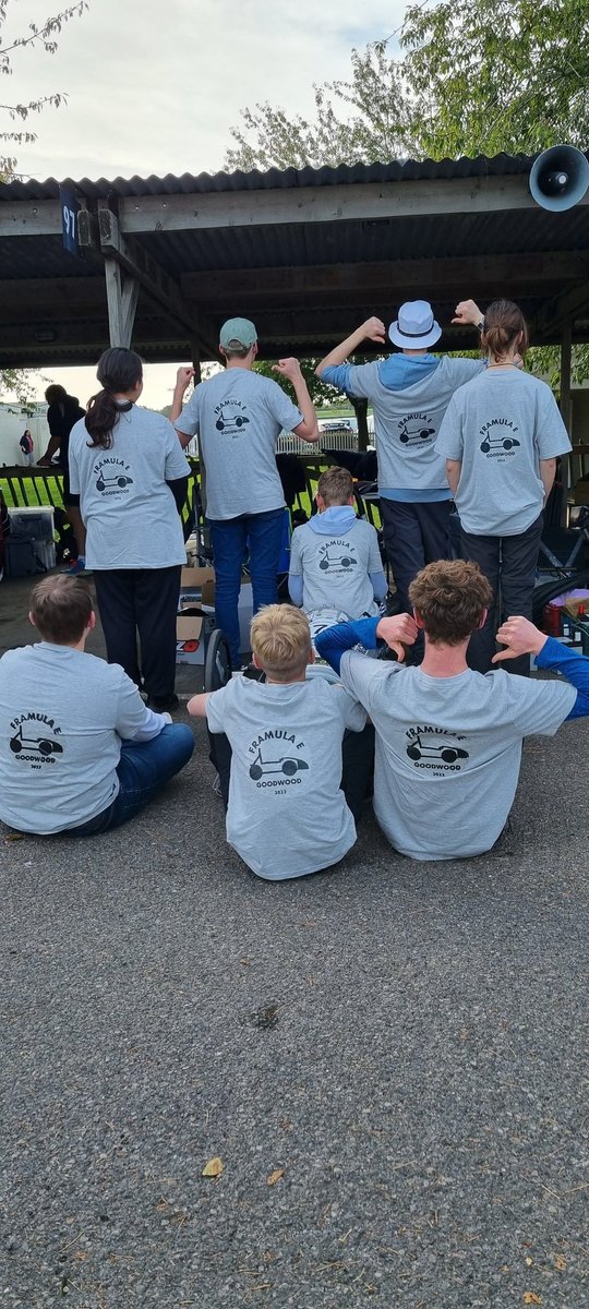 Mrs James tweet media