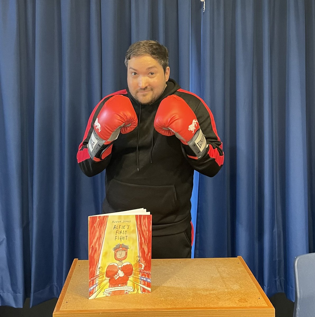 ChristiGabbitas's tweet image. Day 7 of our Blackburn & Darwen festival @BwDLibraries @ChildrensLFests with the man himself @Oli_Sykes89. Oli will be performing his story Alfie’s First Fight. #LiteracyForAll #LibrariesWeek 
Kindly Funded by @spotonlancs