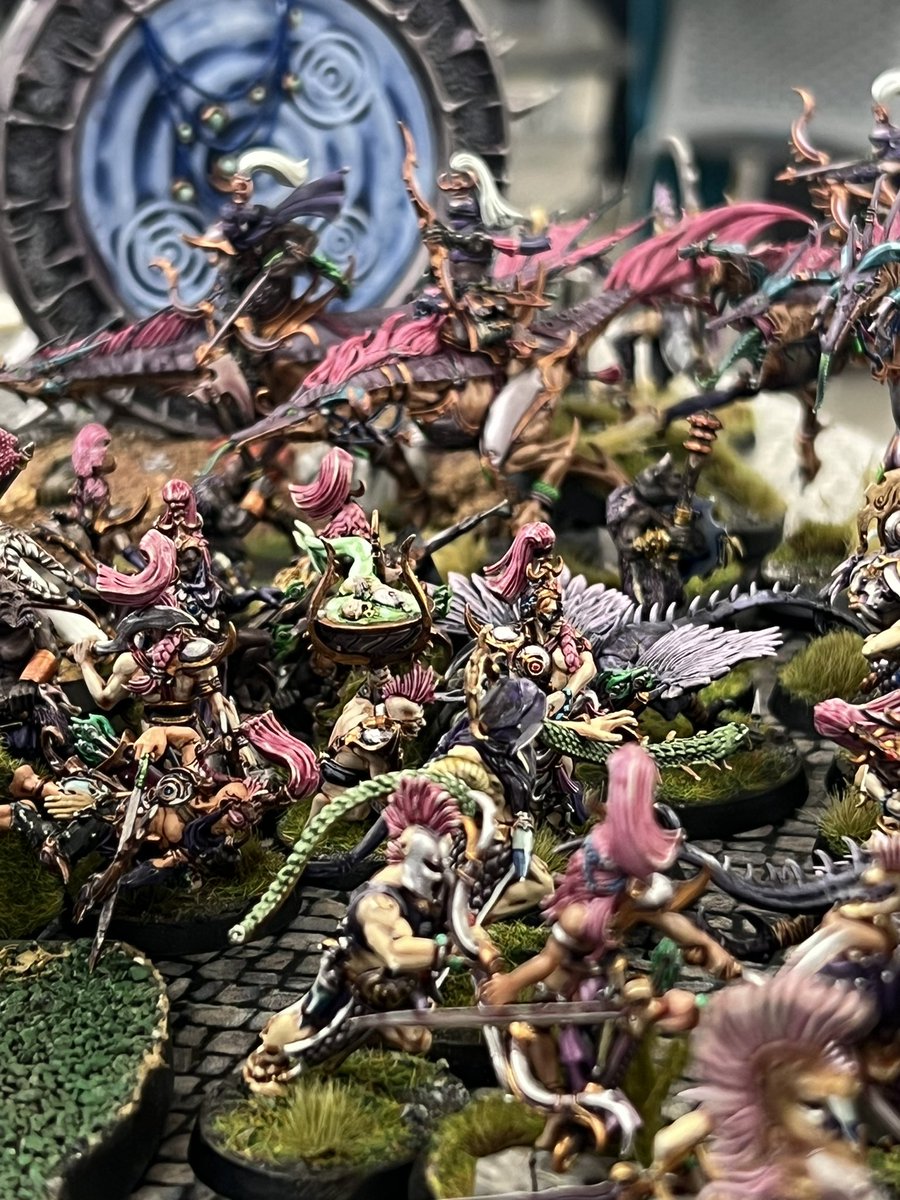 Warhammer_AOS's tweet photo. Some nice looking armies at #bobo 2023 https://t.co/ta8rbOElEH