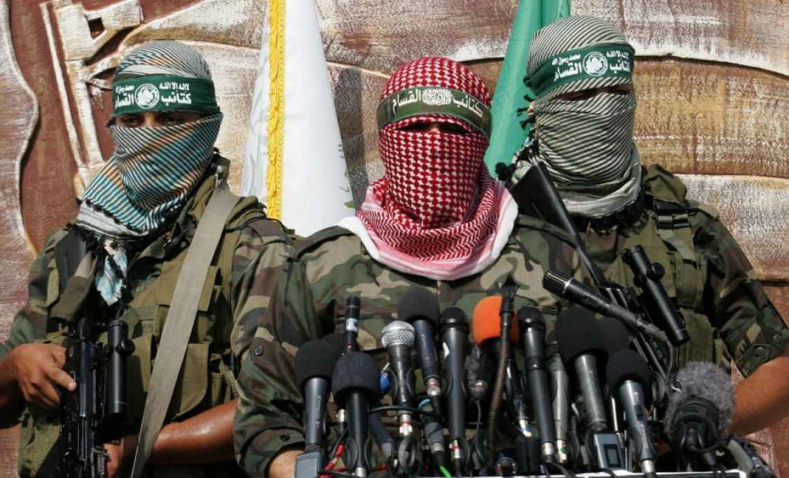 Khan66488276's tweet photo. These people are not terrorists, they are fighting for their freedom
#FreePalestine #IronDome #Hamas #Gaza
#SupportGaza #طوفان_الأقصى
#فلسطين #Lebanonnews #Gaza #AlAqsaFlood #حماس #Hezbollah #arab #اسرائیل
 #Israel  #طوفان_القدس #FreePalestine https://t.co/4ZyRMdjMPV