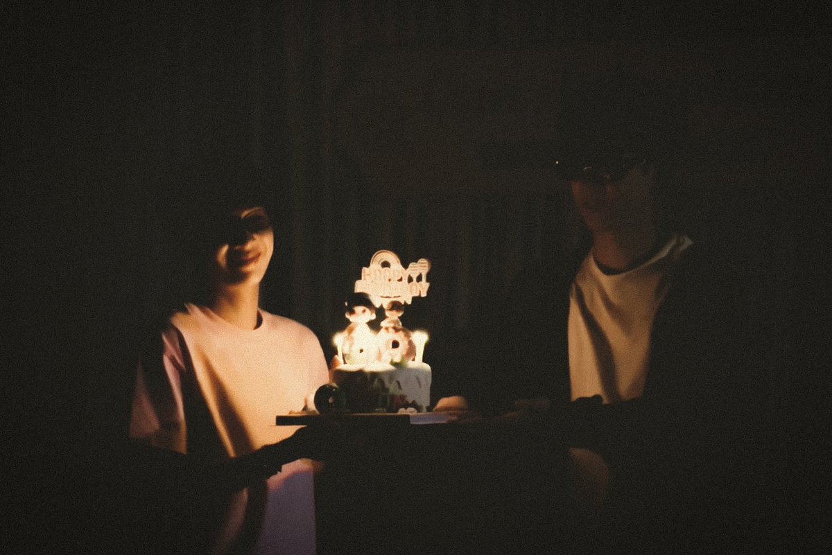 ForYour_Blank's tweet photo. 🎂🎐🎞️ https://t.co/hUk23DYhsK