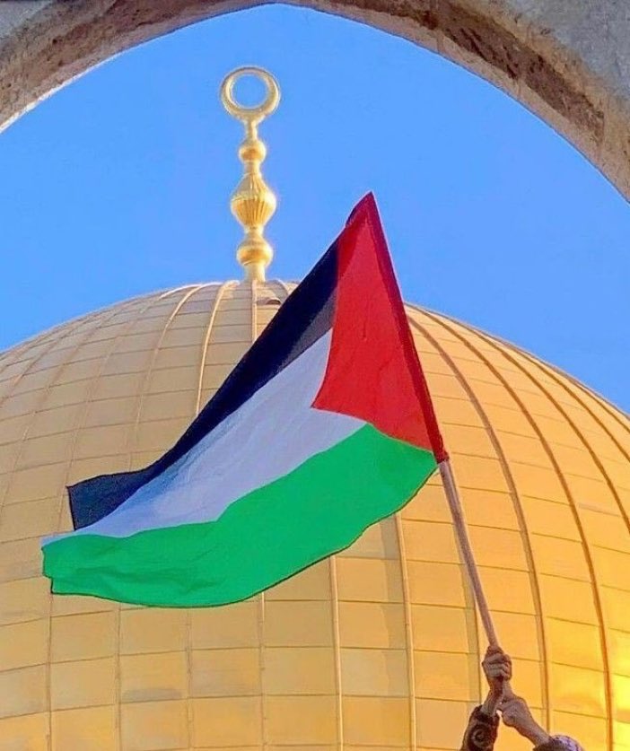 follownow02's tweet photo. اللہ پاک مجاہدین اسلام کے اس مبارک گروہ جو بیت المقدس اور فلسطین کی عوام کے لیئے نکلے ہیں انکو اہل کفر اہل یہود کے مقابل میں کامیابی اور فتح نصیب فرمائے آمین 

#طوفان_القدس 
#FreePalestine #طوفان_الأقصى https://t.co/pbHnpjxcRt
