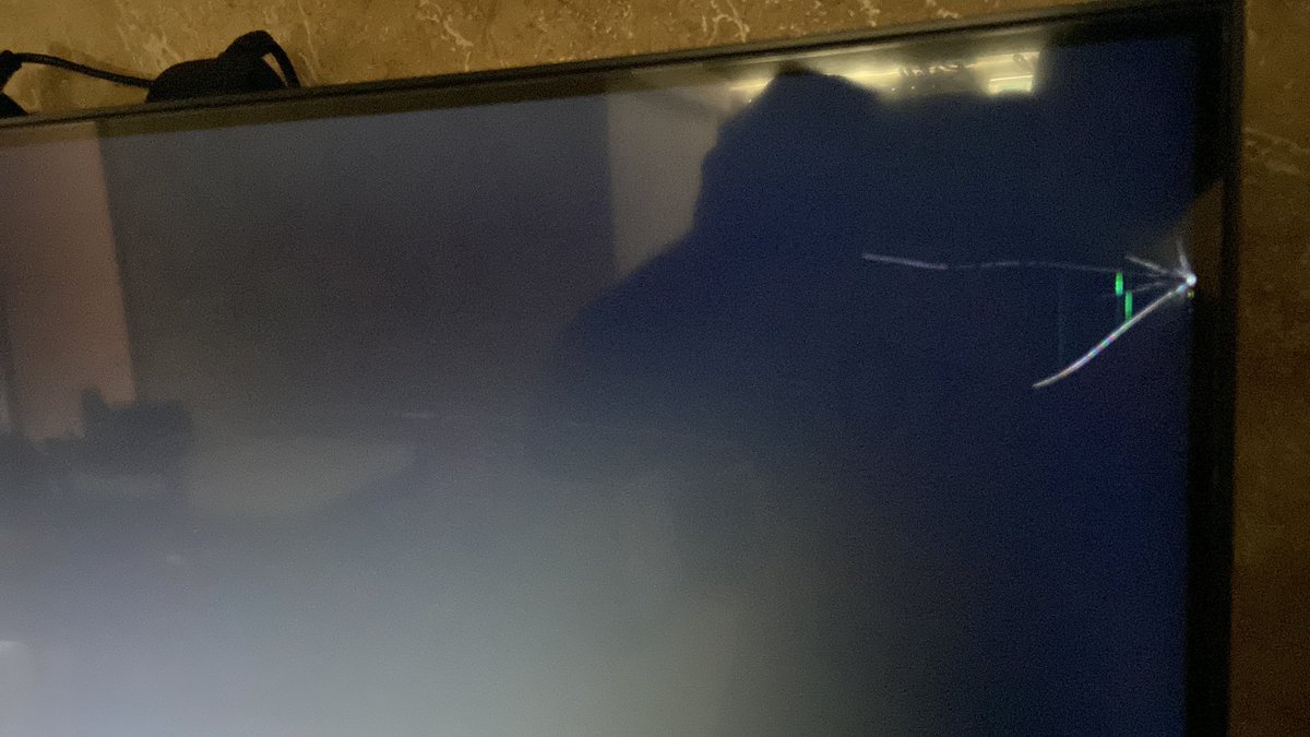 niravseth's tweet photo. Its been the most shocking experiences with a brand like #Samsung. The Brand #india TRUSTS. A #SmartTV purchased just 2 years back, gets breaks internally due to overheating issue, and yet their so called qualified biased #engineer gives report that it’s your damage.
Never Buy..! https://t.co/CZUuXG2F3v