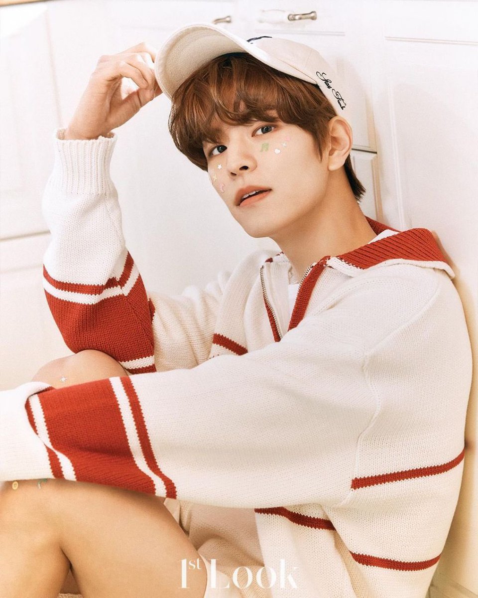 scaterring's tweet image. I nominate #Seungmin from #StrayKids for the #BestModelForCap of kpop idol!! #KookyRanking  #KookyGallery
