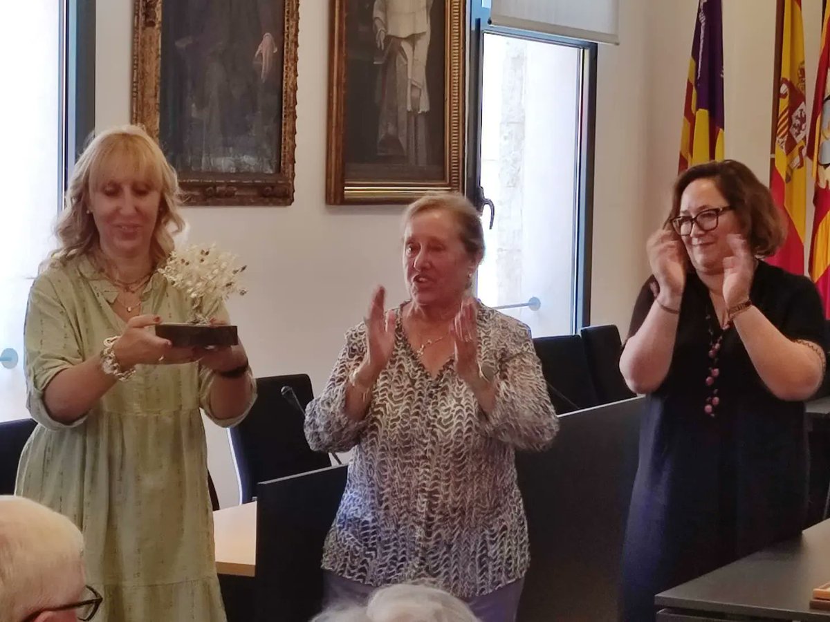 ElPiFelanitx's tweet image. Aquest cap de setmana assistim a reunió amb felanitxers i felanitxeres d&apos;Orellana la Vieja
Germanor #FelanitxExtremadura
Visitam Casa Museu Pare Miquel Ferrer, convent de les trinitàries amb el restaurador Biel Company
@ElPi_IB @Melanie_misser
@jmonserrat76 
#SomElPi
#SomFelanitx