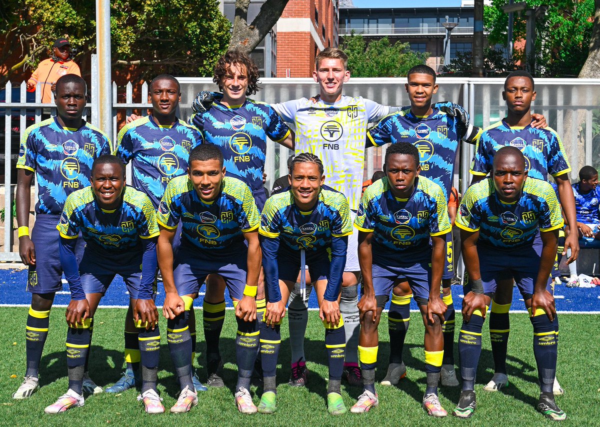 CapeTownCityFC's tweet photo. FT: Cape Town City 1️⃣-0️⃣ Orlando Pirates 

Congratulations to our Diski team on securing a 1-0 victory against the Buccaneers! 👏

#iamCityFC https://t.co/zgjVb14uug
