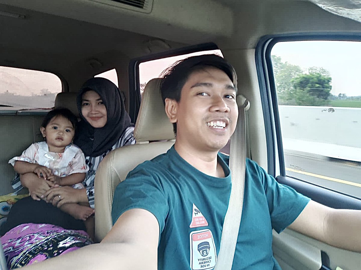 IndraYan's tweet photo. Percayalah, pulang dan bertemu ibu adalah healing terbaik https://t.co/mzyOMba4C3