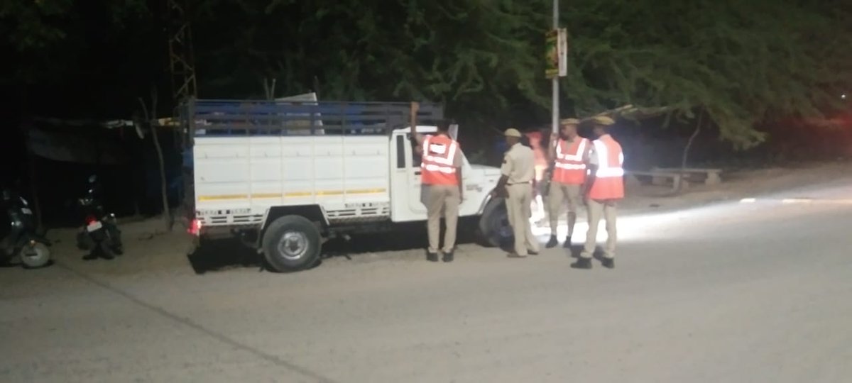 पुलिस की कोई युनियन नही होती
इसलिए हमारी सुनवाई नही होती 

भर्ती योग्यता ग्रेजुएशन
वेतनमान ग्रेड पे 3600
डीपीसी से समयबद्ध 9,18,27 प्रमोशन
साप्ताहिक अवकाश  <a href="/jpk_11/">जय प्रकाश कुमावत ,नागरिक सुरक्षा समन्वय समिति</a> <a href="/HansrajGurjarR/">Hansraj Gurjar</a>
<a href="/ashokgehlot51/">Ashok Gehlot</a> <a href="/RajCMO/">CMO Rajasthan</a> <a href="/PoliceRajasthan/">Rajasthan Police</a> <a href="/1stIndiaNews/">First India News</a>  <a href="/zeerajasthan_/">ZEE Rajasthan</a>
 #राज_पुलिस_मेस_बहिष्कार