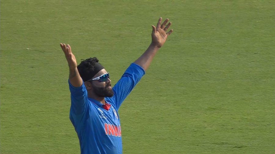 Gagan9652's tweet photo. RT @sagarcasm: If the ground is Cheapuk, then I am Muttiah Muralitharan https://t.co/x61CsGZk2E