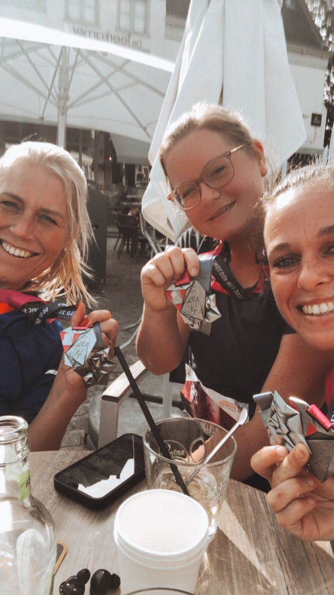 Er waren eens drie #Vestingloop helden. Einde.