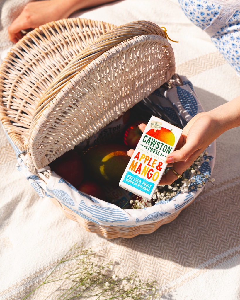 Weekend adventures fuelled by fruit waters! Pack the snacks and gather the family, it's time to make memories to last a lifetime ☀️
