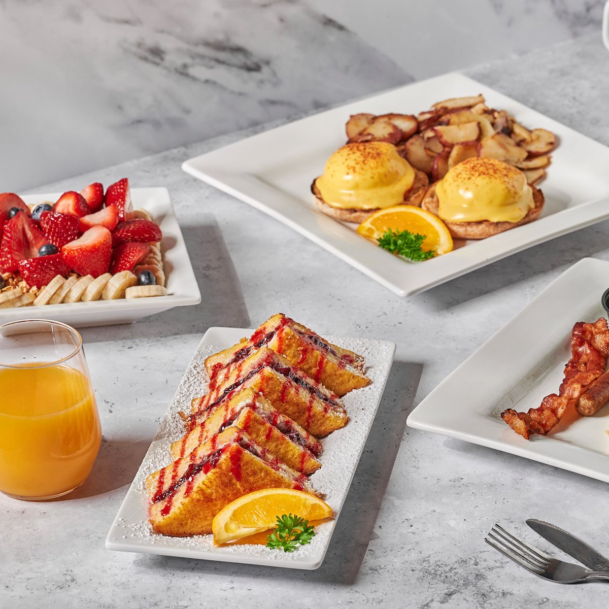 Kekes's tweet image. Whether you're a breakfast connoisseur or have menu selection FOMO, we've got you covered with delicious dishes of every kind!  😁

#SundayFunday #BreakfastIsServed #BreakfastSpread #MorningsFromScratch