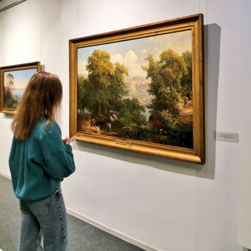 I went to the Tretyakov #Gallery this weekend. Paintings from this gallery were brought to my city. How often do you visit #exhibitions?