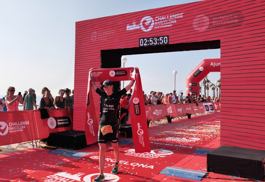 triatlonchannel's tweet photo. Antonio Benito @antonibenito  y Marta Sánchez @msaanchez95  Top5 en el @bcn_triathlon  Challenge Barcelona
https://t.co/KKORiFzq0L https://t.co/sv636HkXjc