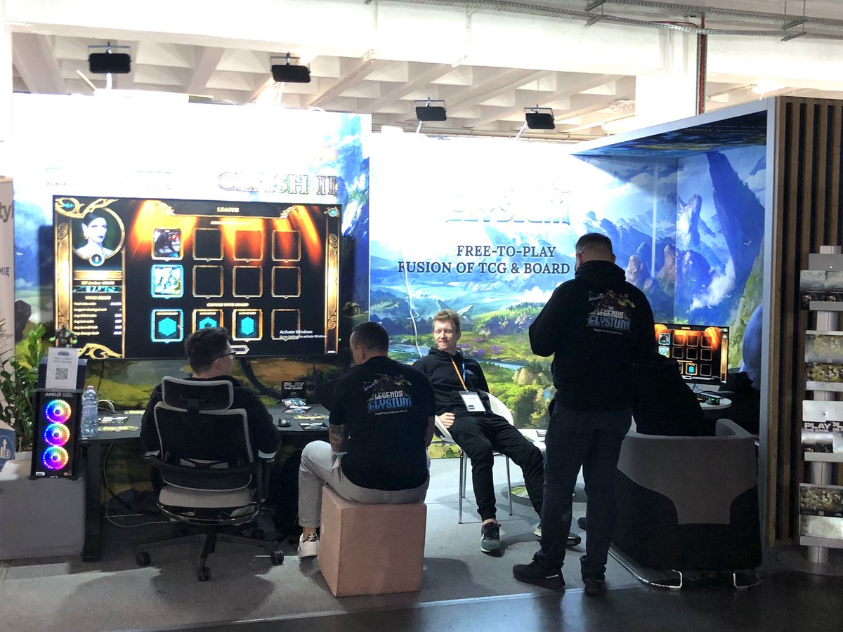 tomasztomasz19's tweet photo. Visited today @PoznanGameArena where finally met @ErykLOE from the @LegendsElysium team. 
Guys are doing really great job there 👍🏼 Fingers crossed for the project! https://t.co/clZLnbZgfv