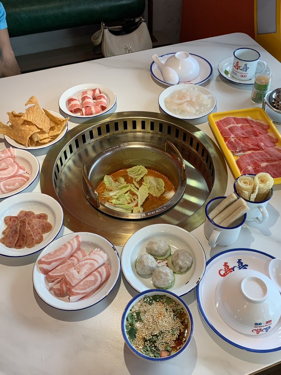 วันนี้น้องกินอะไร tweet media