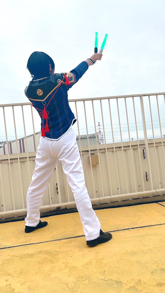 naro_cs_'s tweet photo. #アリオ市原ハロコス  お疲れ様でした！
「所詮千尋と仏間の愉快な仲間たち」堀川国広でステージに立たせて頂きました！
沢山の拍手、ペンライト、本当に嬉しかったです！ありがとうございました💕

今日も兼さんは大きかったなぁ。

#仏間仲間
#コスミート https://t.co/vUJC37NIK2