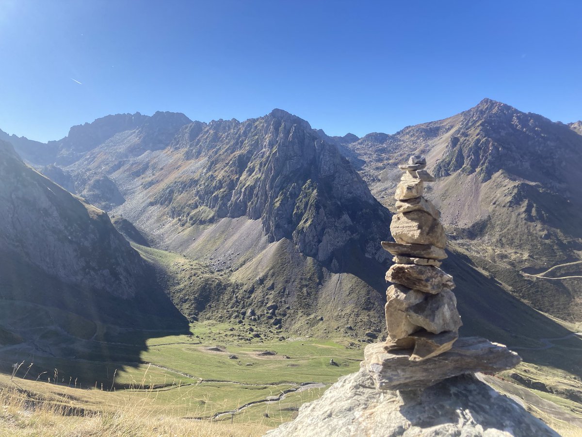 keizerenco's tweet photo. #Ketchie en ik waren een uurtje geleden op de Col du Tourmalet. https://t.co/ZI6R25Rvhu