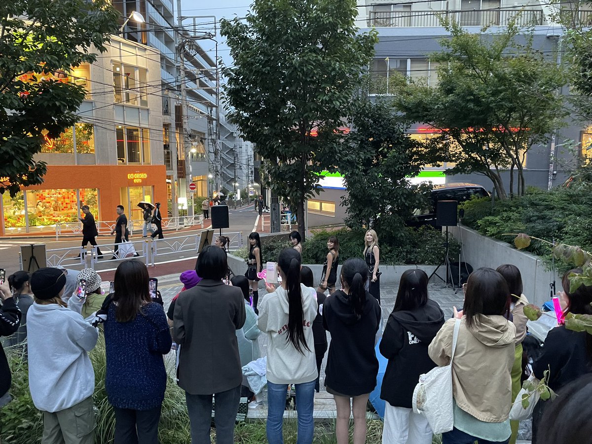 先週末の湘南と先ほどの渋谷ストリートLiveにて。FAKYカッコいいね。 #FAKY