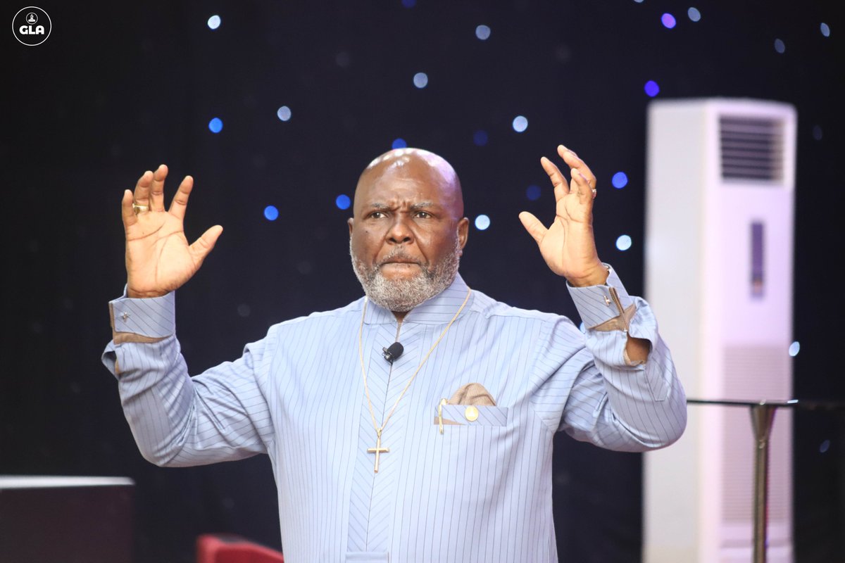 glaabuja's tweet photo. POWER TO BECOME
John 1:12 TPT

Godly power is a function of godly authority...

#glaabuja #supercelebrationservice #powertobecome #wordandworship #praise #O2P2023 #monthofpower #apostleisraelabam https://t.co/e2mrFlw5LC