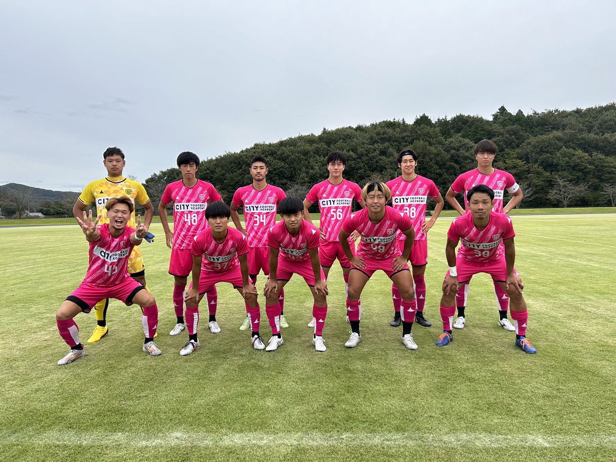 tochigi_city_'s tweet photo. 【U-25】

試合結果のお知らせ📢

🏆第57回栃木県社会人サッカー1部後期7節
✔️栃木シティU-25 8-0 JBUS宇都宮
⚽️#岡本拓城×2 #屋仲駿×2 #田代蓮太朗 #前田遥輝 #吉田晃 #桃井紳伍

大量得点＆クリーンシートで勝利!!
そしてリーグ戦無敗優勝を達成!!

熱い応援をありがとうございました🙌

#栃木シティ https://t.co/PUvIEzara3
