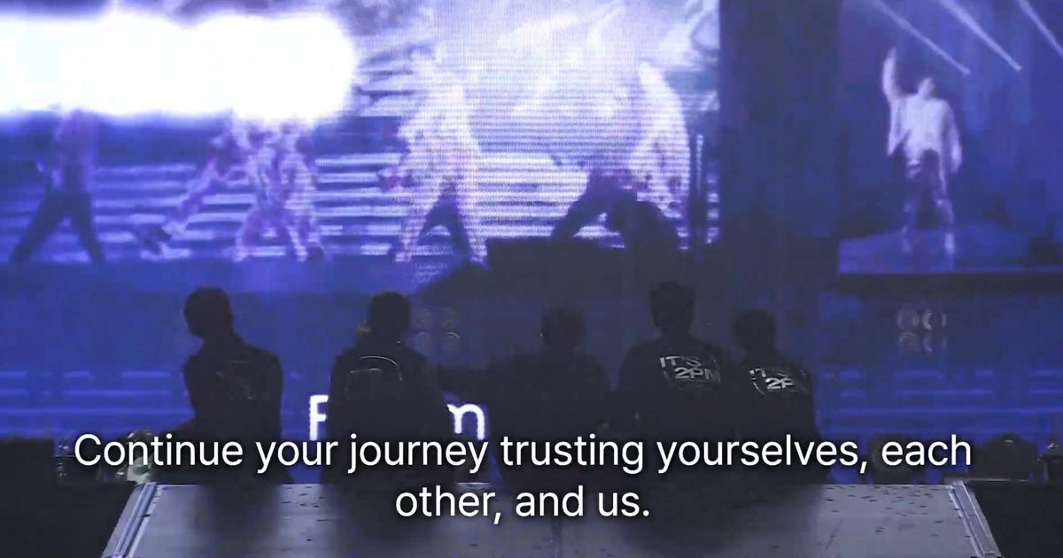nuneoeyesmile's tweet photo. To: 2PM 💗❤💚💙💛💜

"Dont forget that your existence is a light to people in the world."

"We're happy we can call your names."

"Continue your journey trusting yourselves, each other, and us."

#2PM_15th_Anniversary #2PM https://t.co/oGOcpB2cCZ