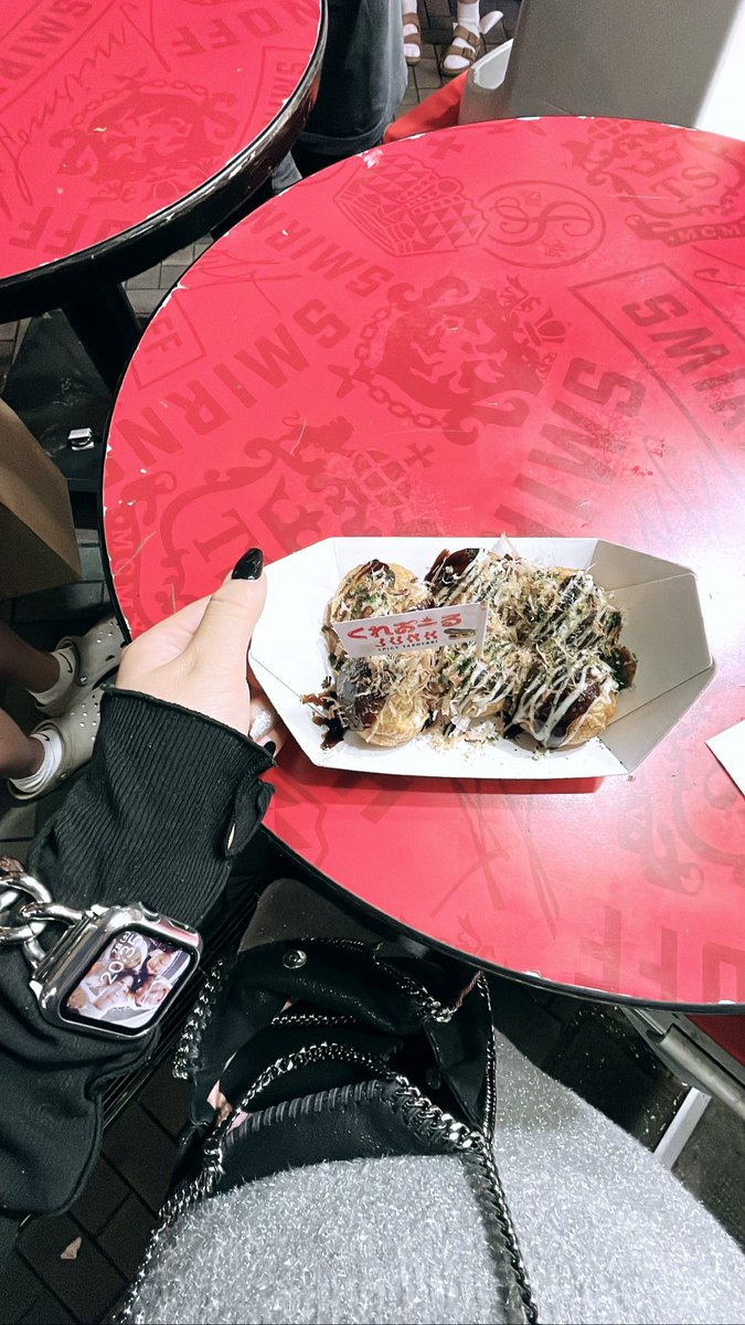 jingi0825's tweet photo. 🩵🫰🐙
#SHINee_WORLD_VI_IN_JAPAN https://t.co/GuHh0rD61u