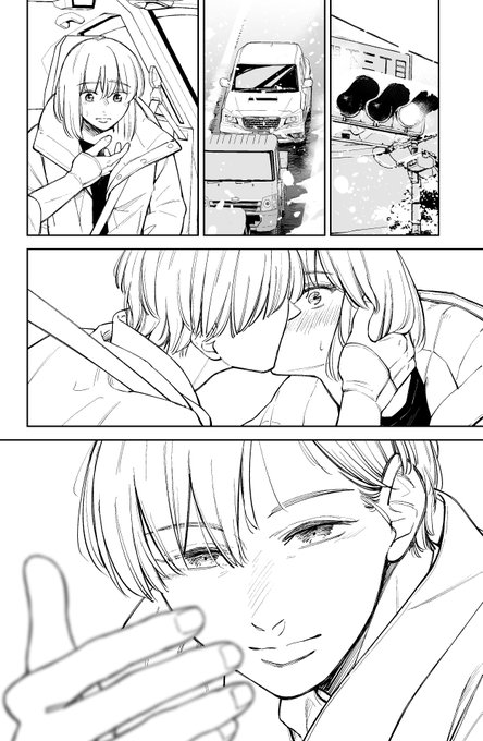 午前中はネーム、午後は作画してます。ニヤニヤしながらネームしてます!! 