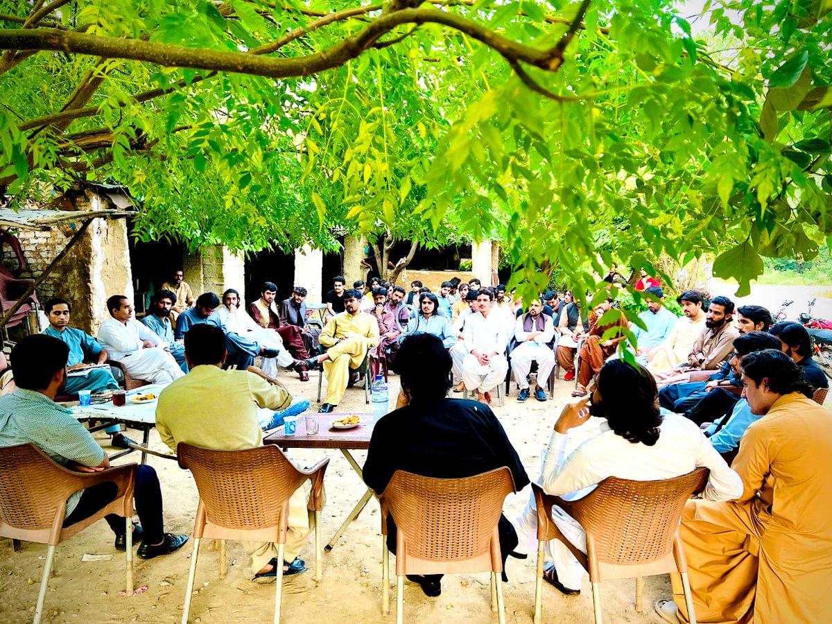 PSCIIUI's tweet photo. Glimpses from #PSC_IIUI weekly study circle. We are thankful to our guest speaker @TufailDaur2 https://t.co/inHbZTKpz7