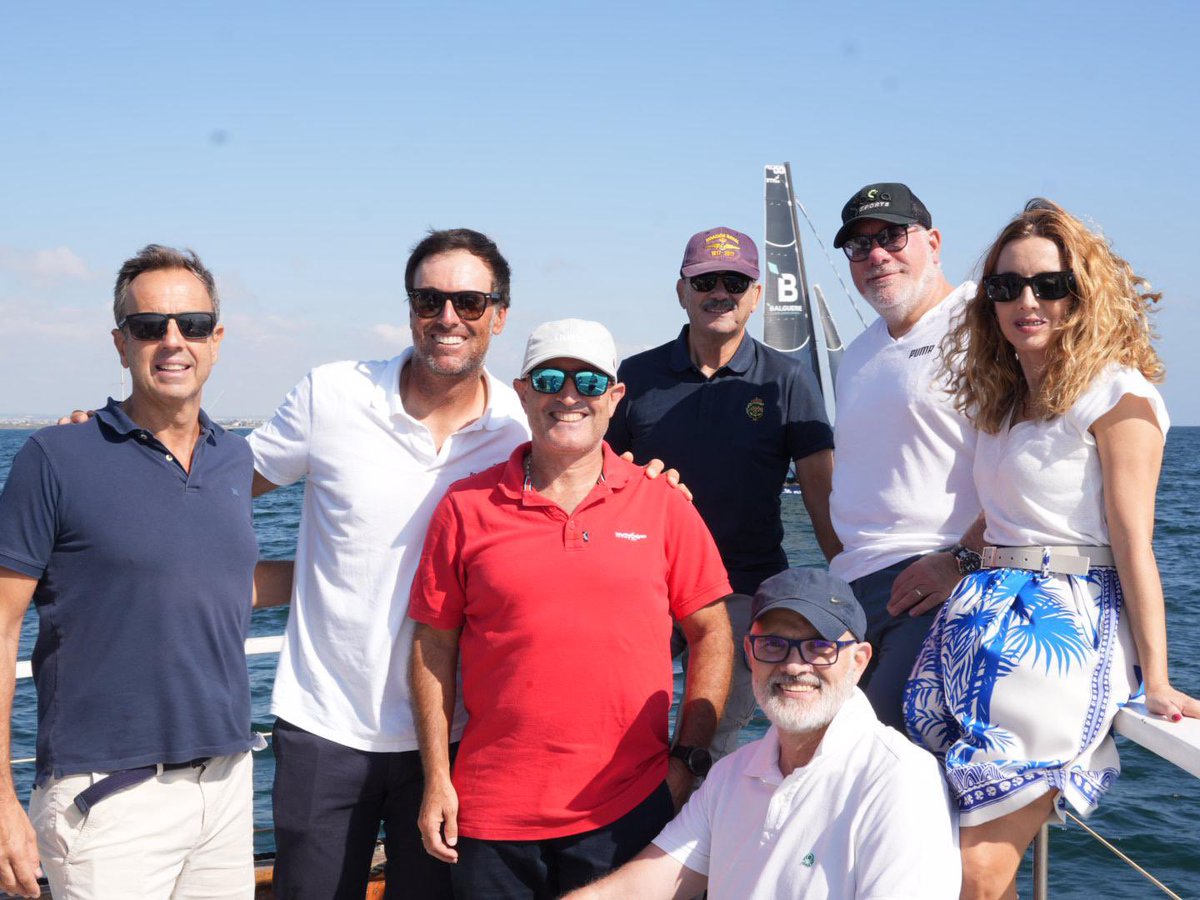 Rebeca_Gamar's tweet photo. ⛵️ Esta semana hemos vivido y apoyado desde @GesaSports y @GesaSeguros la competición de los #etf26 @marmenorsailing en nuestro paraíso durante todo el año para entrenar de el #MarMenor.
👏🏻que el objetivo 🎯 este se cumpla.
Gracias, gran trabajo @FVRM_VELA @car_rmurcia https://t.co/MMmWtrnVkY