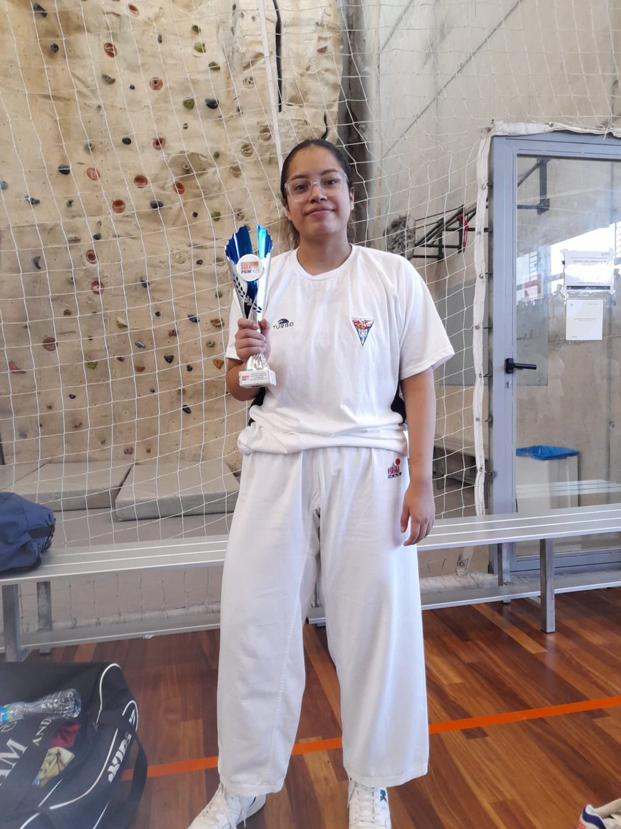 CNBARCELONA's tweet image. CAMPIONAT DE CATALUNYA🥋 CADET, JÚNIOR I SUB21

Bons resultats dels nostres karateques 

ANDREA CALDERÓN -68kg
Kata sub21 - 4a class
Kumite sub21 -🥉

PAU MARTINEZ -86kg
Kumite sub21 -🥇

HUGO PASCUAL -86kg
Kumite sub21 -🥈

Osss!

#clubnataciobarcelona #karatedo  #karate