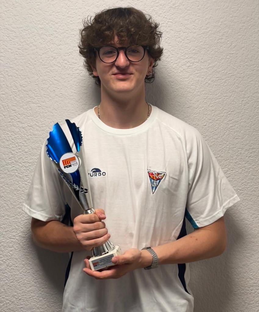 CNBARCELONA's tweet image. CAMPIONAT DE CATALUNYA🥋 CADET, JÚNIOR I SUB21

Bons resultats dels nostres karateques 

ANDREA CALDERÓN -68kg
Kata sub21 - 4a class
Kumite sub21 -🥉

PAU MARTINEZ -86kg
Kumite sub21 -🥇

HUGO PASCUAL -86kg
Kumite sub21 -🥈

Osss!

#clubnataciobarcelona #karatedo  #karate