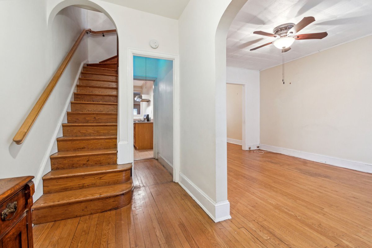 RobSalesDMV's tweet image. Looking for a new home in Petworth? Come and see this spacious home today :

OPEN HOUSE

4516 5th St NW

2:00 to 4:00 pm

3 bedrooms
2 full baths
Updated kitchen
Family room/
Office/Den
Walkout basement
Close to Metro rail/bus

Rob Simpson
R. M. Simpson Real Estate, LLC