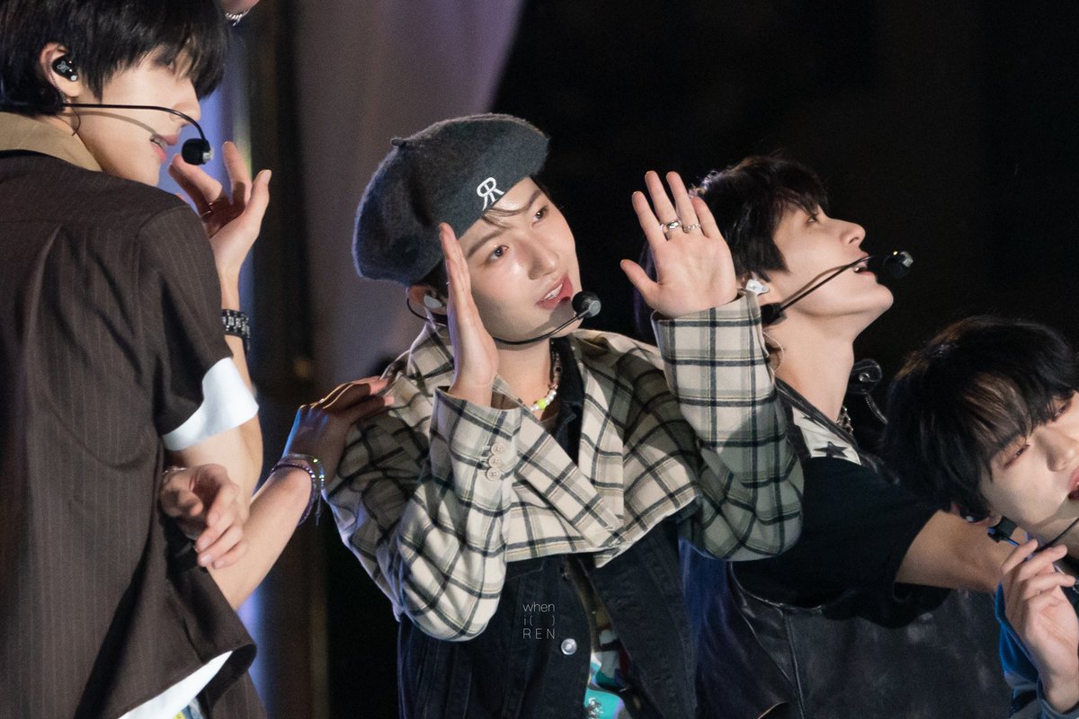 231008 영동대로
#런쥔 #RENJUN