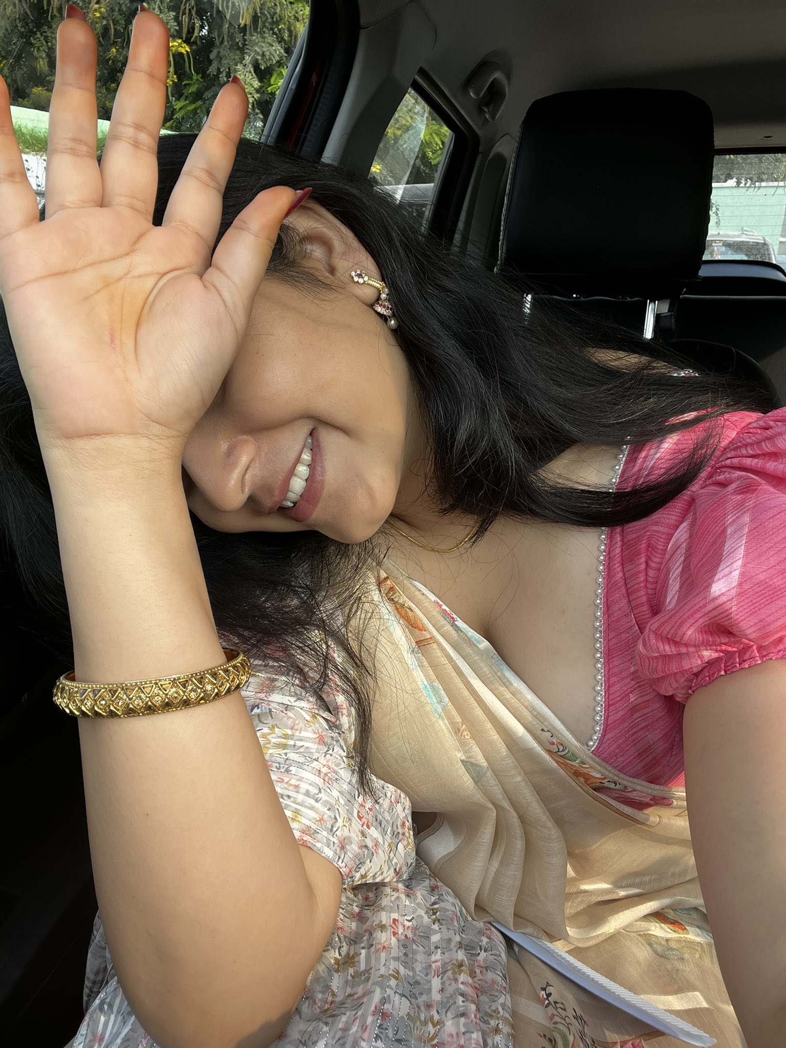 F76pY42bQAAdNjm?format=jpg&name=large