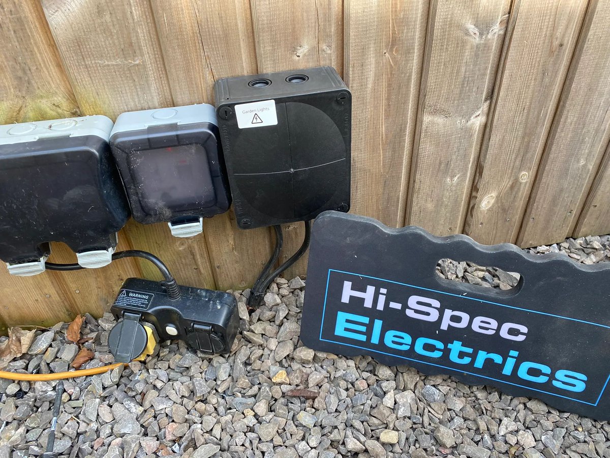 HiSpecElectrics's tweet image. ⚙️ Each electrical installation undergoes rigorous testing to ensure it meets our high standards. Experience the Hi-Spec quality! #HiSpecElectrics #QualityAssured #RigorousTesting