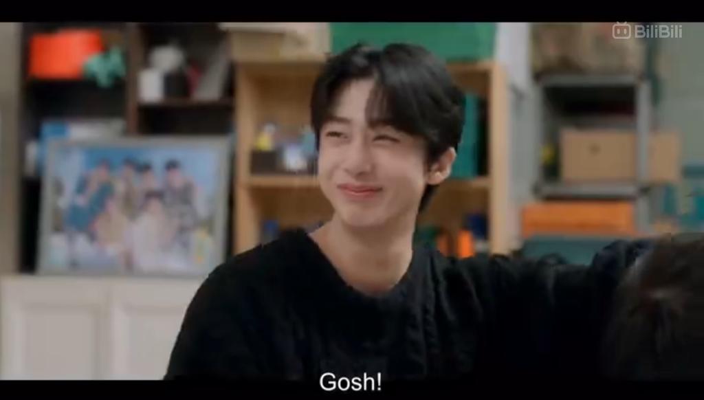 gegeg23's tweet photo. BGYO MIKKI AND EXO XIUMIN IN ONE DRAMA? Visual nila si Mikki at fashion icon pa! The similarity https://t.co/rEPKJN5T98