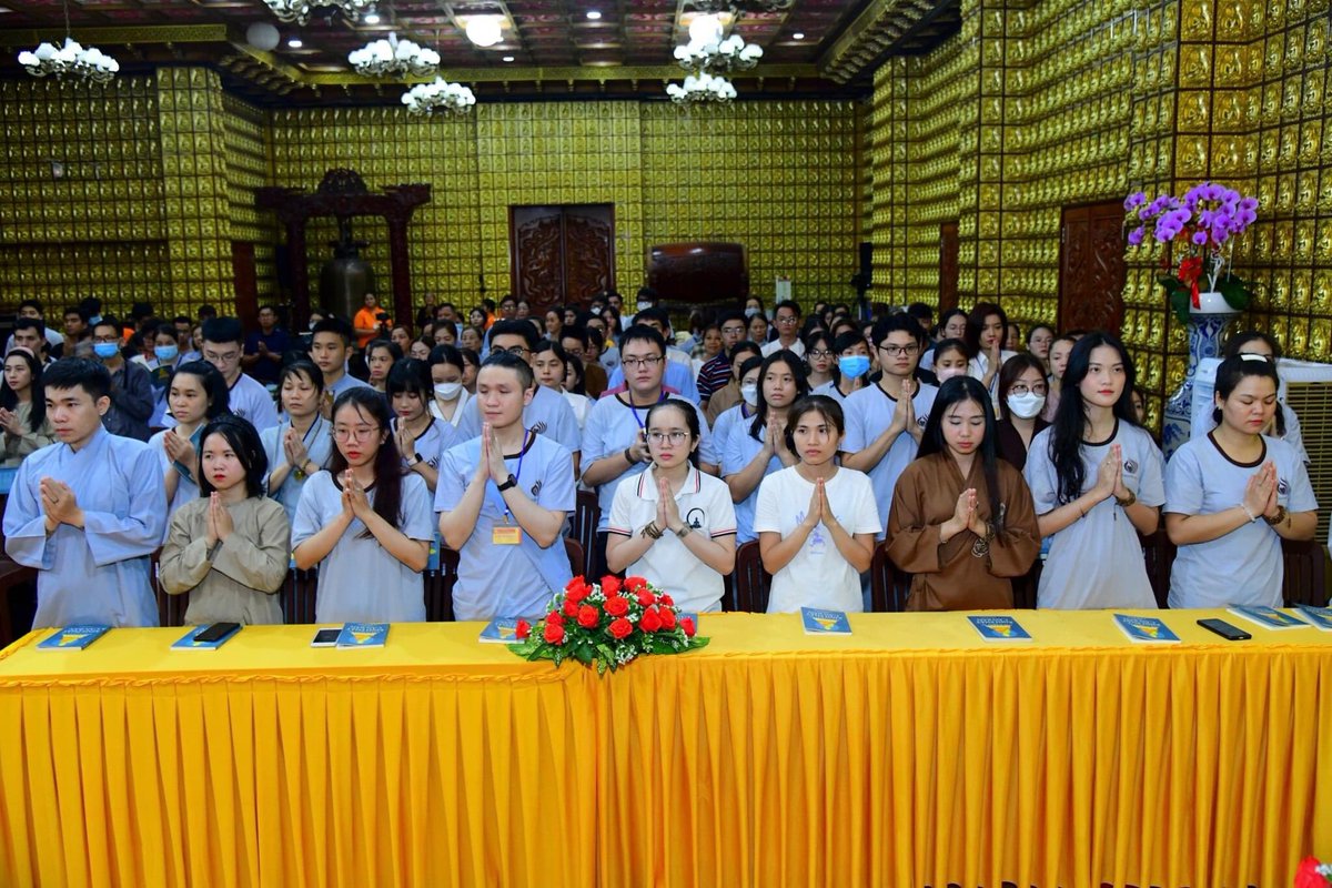 Evil328870's tweet photo. Một ngày hướng Phật 🪷 https://t.co/16MHJ3zGwm