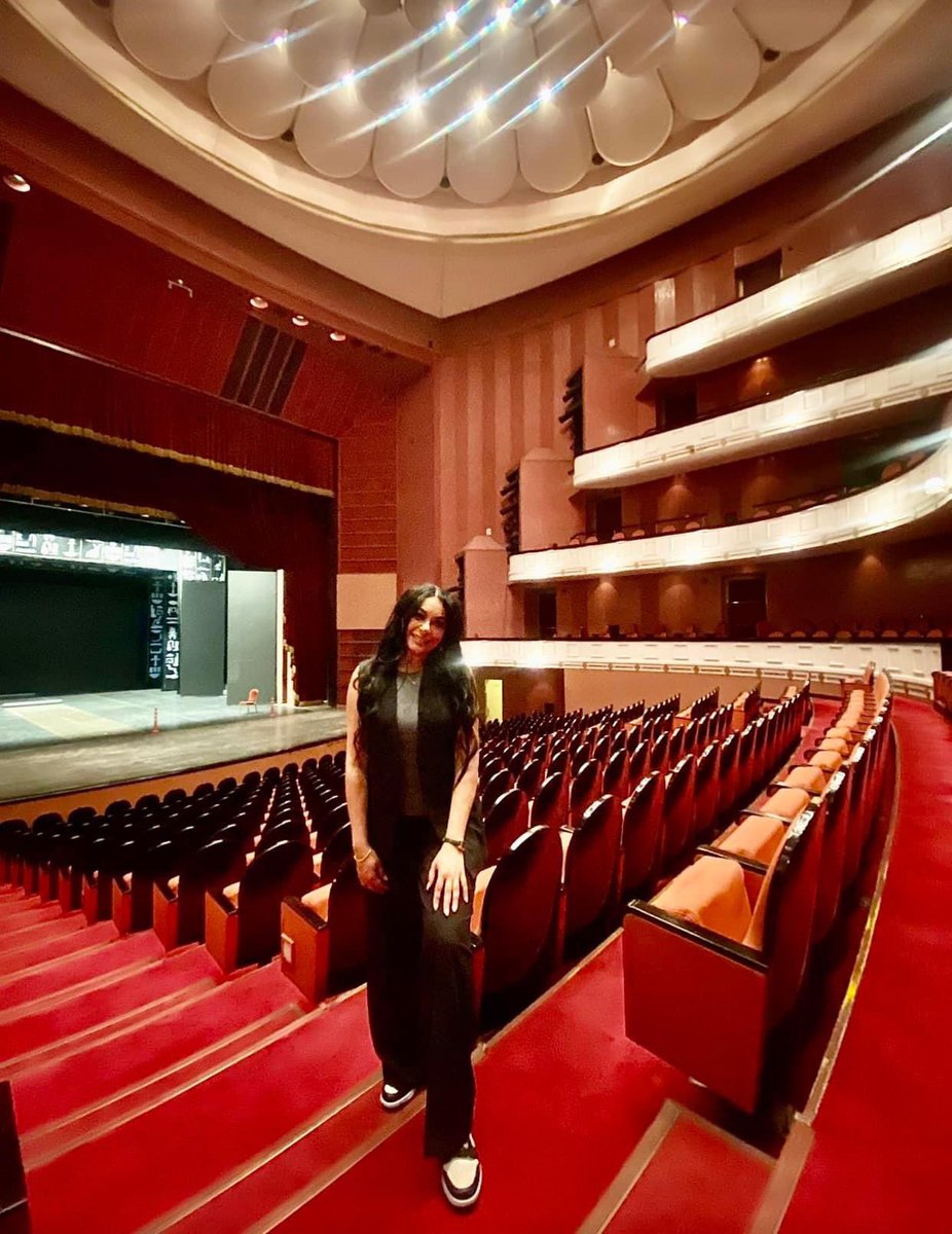 baidar_albasri's tweet photo. لدار الأوبرا في مصر مكانُ في قلبي وفي قلب أبي .. قريباً.
#cairo_opera_house
#دار_الاوبرا_المصرية
#بيدر_البصري
#baidar_albasri https://t.co/Mh7NHRsKHK